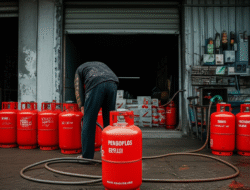Pengoplos gas elpiji